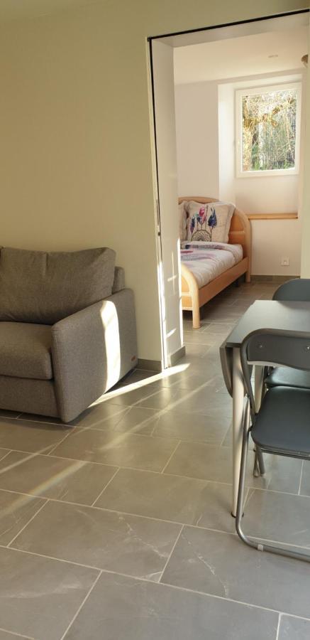 Hôtel La petite maison à Saint-Georges-sur-Cher Extérieur photo