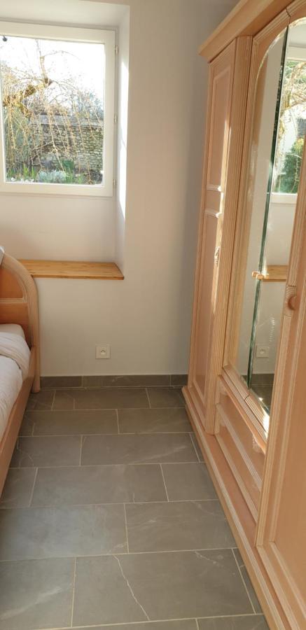 Hôtel La petite maison à Saint-Georges-sur-Cher Extérieur photo