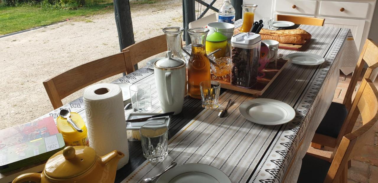 Hôtel La petite maison à Saint-Georges-sur-Cher Extérieur photo